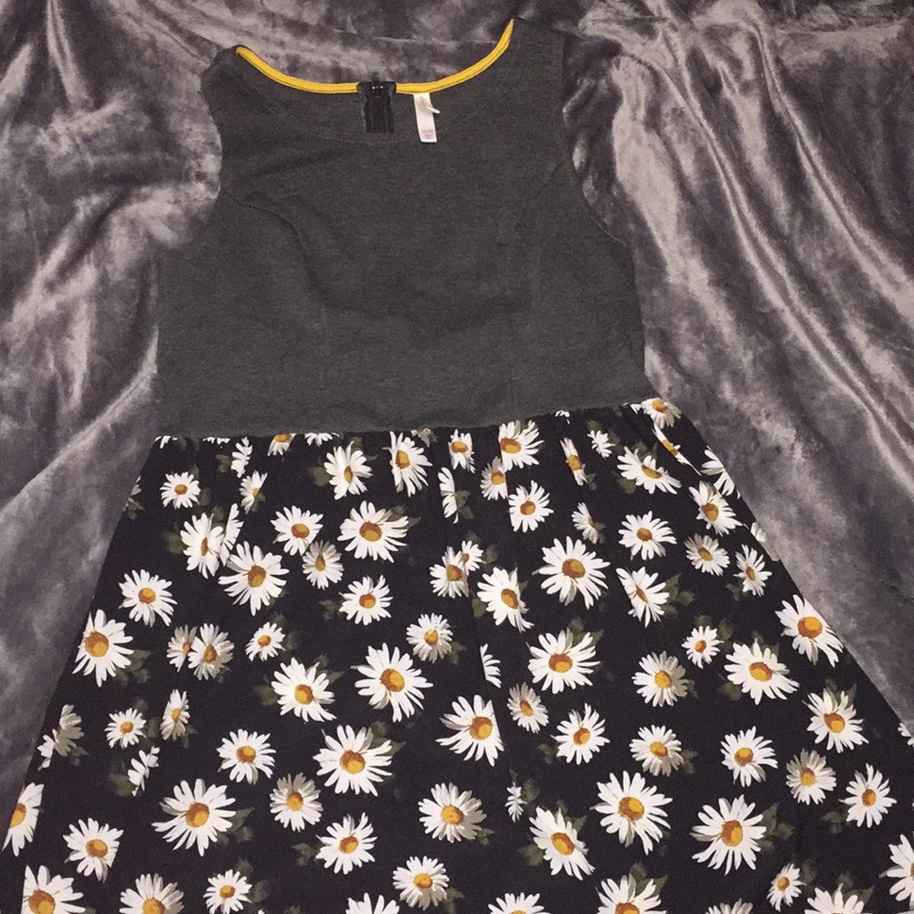 black and gray sunflower dress